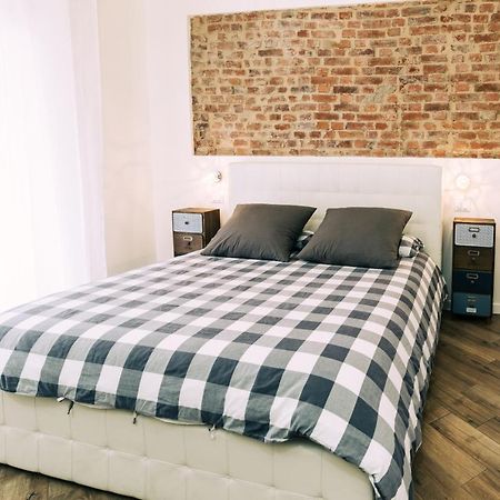 Mazzini 33 Aparthotel Лайнате Екстериор снимка