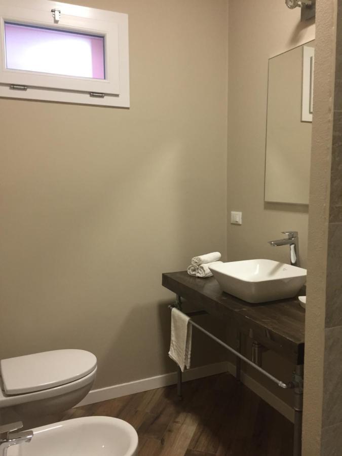 Mazzini 33 Aparthotel Лайнате Екстериор снимка