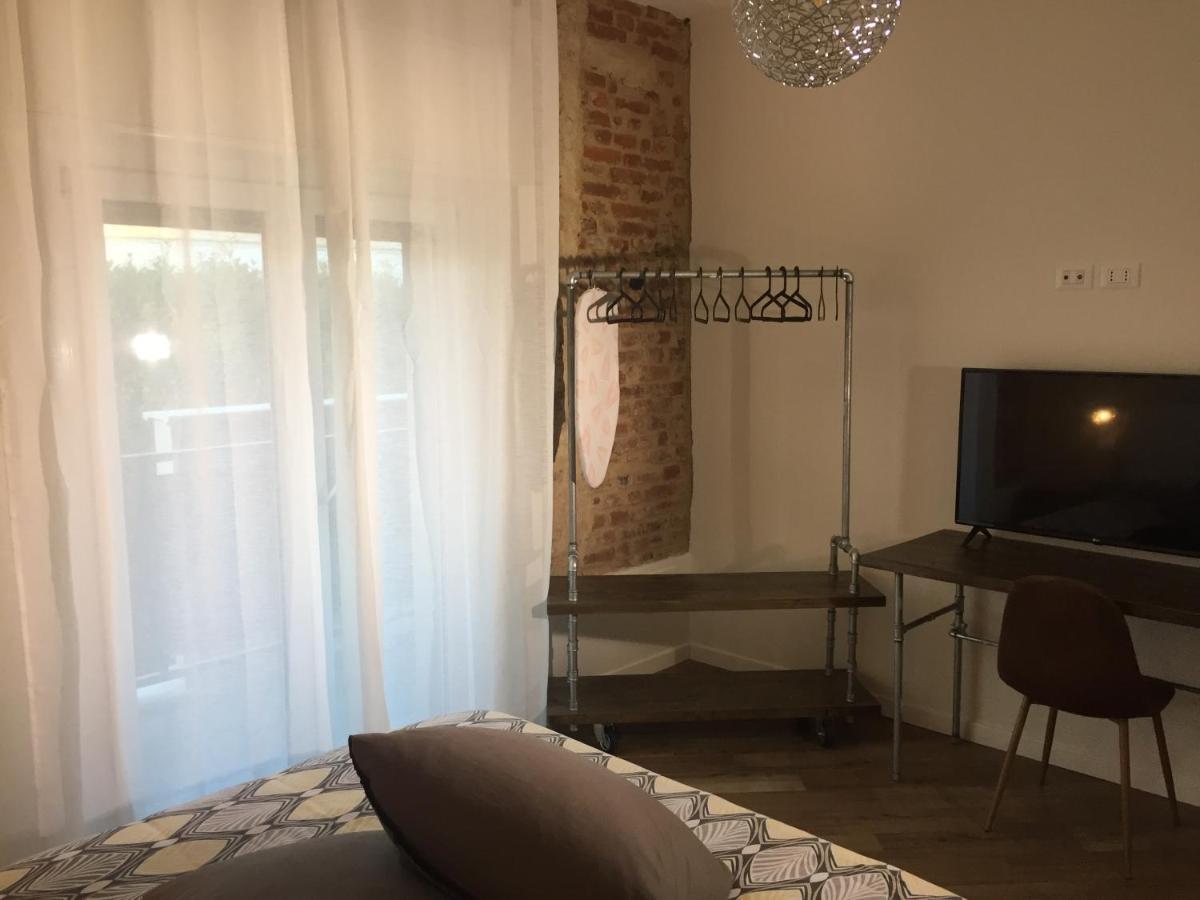 Mazzini 33 Aparthotel Лайнате Екстериор снимка